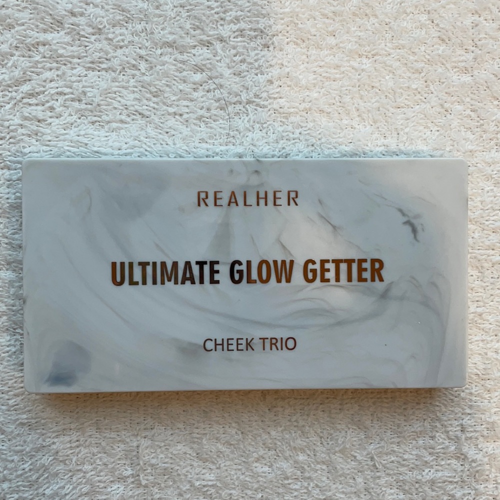 Bronzer, blush,highlighter palette